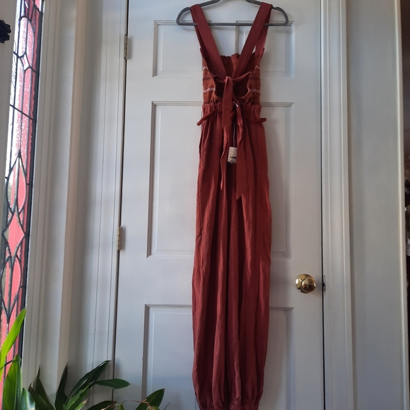 Free People Sienna Smocked Jumpsuit NWT Size Small - Picture 7 of 9
